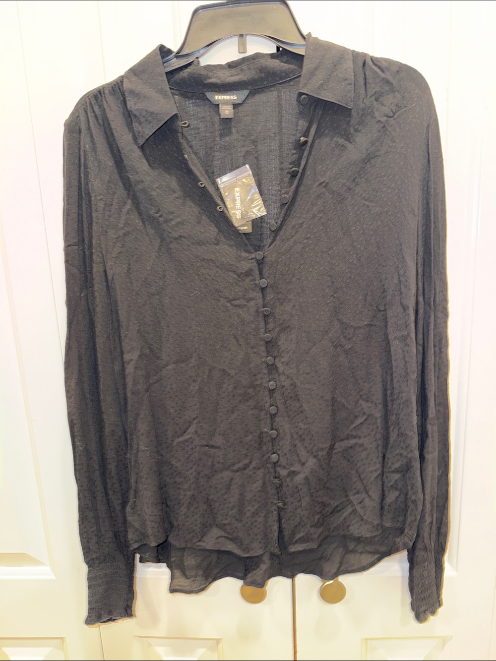 Express Men’s Black Textured Button-Down Long Sleeve Shirt
